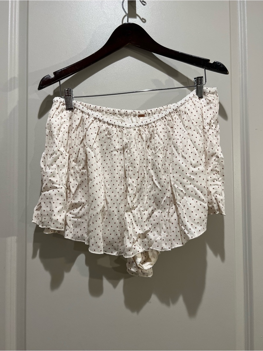 Free People Ruffle Me Up Ivory Polka Dot Top & Shorts Set XL NWT - Picture 5 of 8
